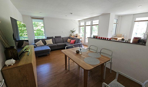 Brand new 4-room apartment in Munich-Allach, with top-quality features, just a 3-minute walk to the S-Bahn (suburban train) station.