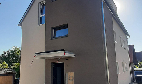4-Zimmer Wohnung im 1. OG - modernes Wohnen in der Ortsmitte von Esslingen-Zell