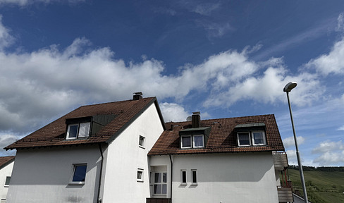 Erstbezug nach Kernsanierung: Helle gepflegte 3-Zimmer-Whg mit Balkon in Lauda-Königshofen