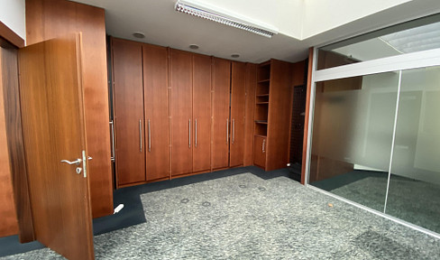 Gewerbliche Archiv- und Lagerflächen in Cadolzburg – 105 m² ab sofort, 40 m² möbliert ab Oktober