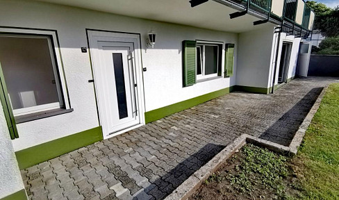 Garten-Wohnung, 68 qm, 2 1/2 Zimmer mit Terrasse und eigenem Zugang