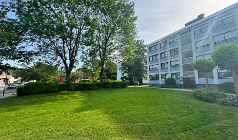 RENT FREE! * Renovated 3-room apartment in Hagen-Emst with balcony, fitted kitchen, and garage, available immediately!