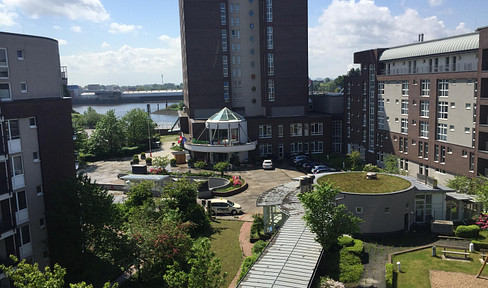 Bezugsfrei, Provisionsfrei - Loft an der Elbe mit Balkon und Blick auf den Elbtower, neben Hafencity
