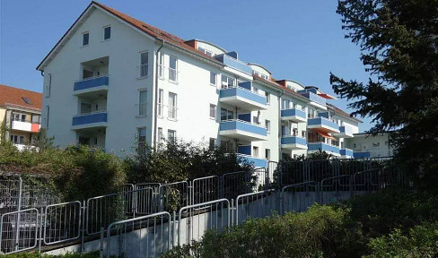 zwei Zimmer Wohnung in Bernau bei Berlin mit Balkon & Tiefgarage frisch renoviert