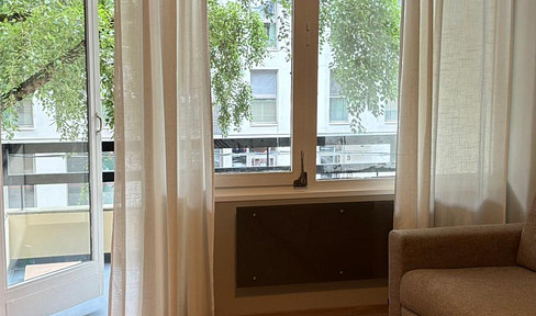 1-Zimmer-Wohnung mit Balkon und Spreeblick in Charlottenburg – frisch renoviert, möbliert