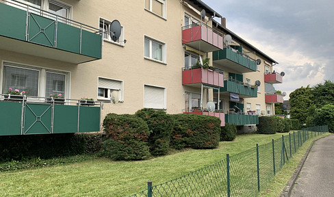Property for sale in Seligenstadt, directly from the owner (18 apartments + 16 garages + 5-10 parking spaces).