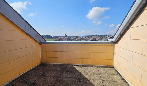 Helle 1,5-Zimmer-Wohnung mit Balkon & TG-Stellplatz in Neukirch