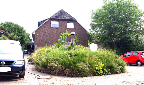 repräsentatives Zweifamilienhaus