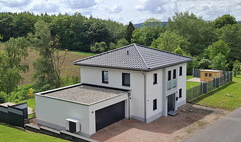 Brand new, modern detached house, KFW 55 standard - No commission fees.