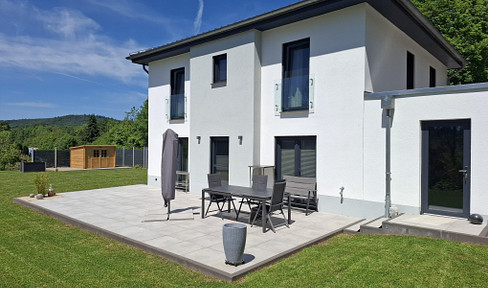 Neuwertiges Modernes Einfamilienhaus KFW 55 -Provisionsfrei-