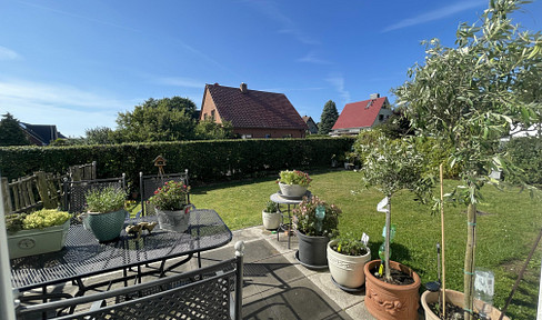 Traumhafte Terrassenwohnung in Ostseenähe mit kleinem Garten