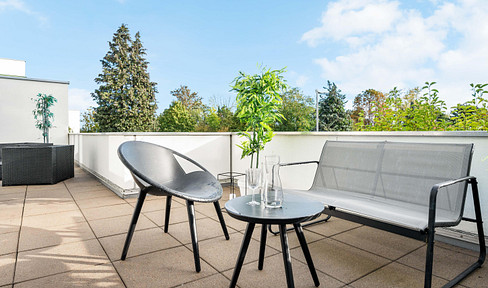 Renovated 4-room apartment in a green area.