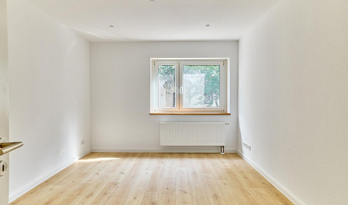 Completely renovated 3-room apartment with two balconies – your new home in Friesenheim!