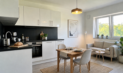 1.5-room apartment (KfW standard) with kitchen, available for the first time – quiet and energy-efficient.