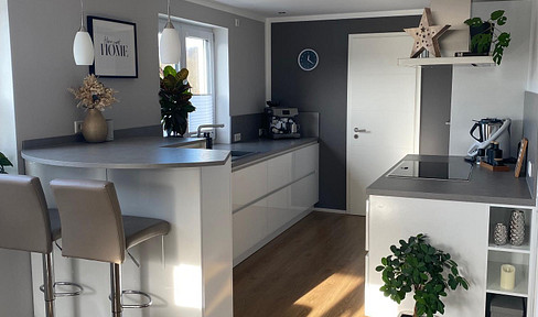 120 m² Familienwohnung mit XXL-Balkon, Doppelgarage, Wallbox, nahe Ingolstadt