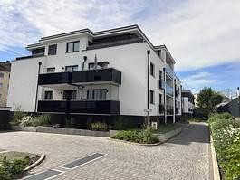 High-quality, three-room basement apartment in a highly desirable location in Gießen.