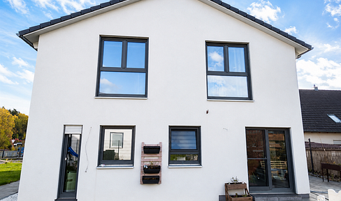 Modernes Familienhaus | A+ | KNX | Einliegerwohnung | Baujahr 2019