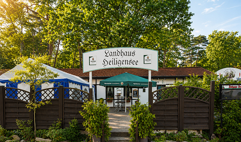 5,6 % Rendite – Gewerberiegel mit 11 ha Wald in Reinickendorf