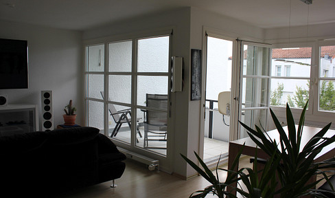 Beautiful 3-room apartment seeking a new owner in Reutlingen.