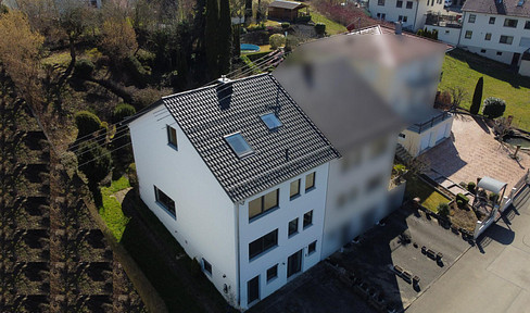 Spacious, ready-to-move-in detached house - tastefully and modernly renovated - located in 89312 Günzburg-Reisensburg.