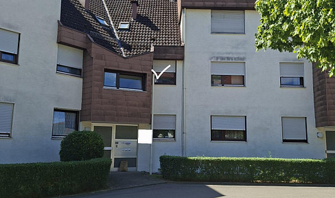ruhige Wohnung und TG-Stellplatz