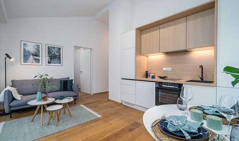 From August 1st, penthouse with charm and amenities.