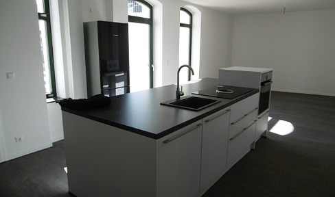 Außergewöhnliche Loftwohnung mit Balkon