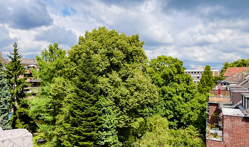 Penthouse mit Blick ins Grüne: Großzügiger, ruhiger, heller Rückzugsort