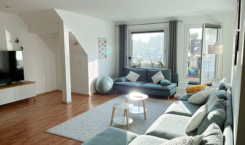 Dachterrasse mit Blick ins Grüne: Perfekt für Paare oder Singles mit Home-Office