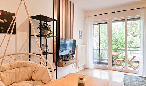 Excellent location! Bright, one-bedroom apartment in the heart of Darmstadt. Fully furnished with high-speed internet.