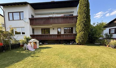 Großzügige 5-Zimmer-EG-Wohnung mit eigenem Garten
