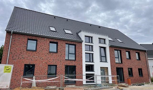 Erstbezug: Attraktive Drei-Zimmer-Wohnung