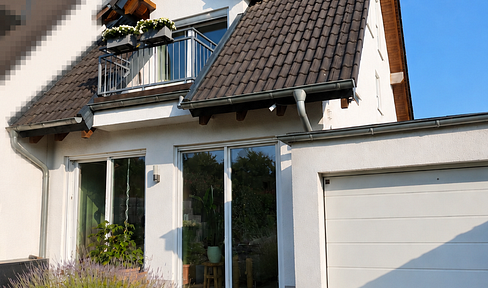 Energieeffiziente Doppelhaushälfte in Herdecke mit großem Garten und unverbaubarem Blick ins Grüne