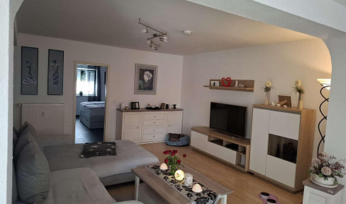 Beautiful 3-room apartment with a large balcony in Oberhausen, Sterkrade.