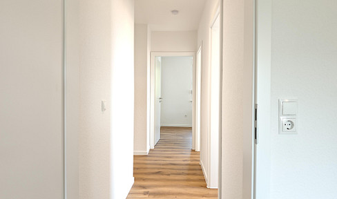 No commission – Modern 3-room apartment in a central location – move in immediately!
