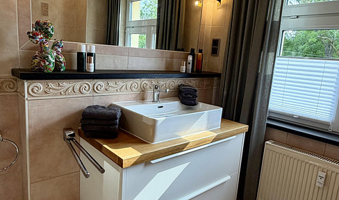 Fully furnished! For those who appreciate the finer things and value beautiful living spaces...!