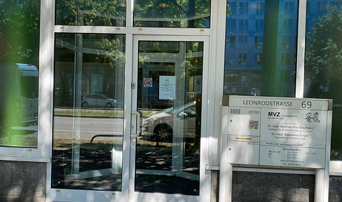 Praxis/Büro