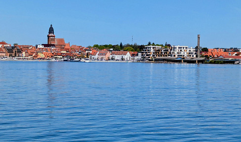 Schöne helle moderne 2,5 Zi. ETW, Eigennutzung od. Ferienwoh. mög. direkt in Waren an der Müritz!