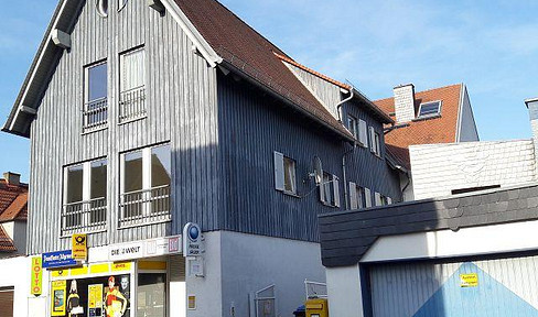 Bright, spacious 3-room apartment, 100 square meters.