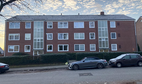 6-meter long garage located at 19 Radickestraße.
