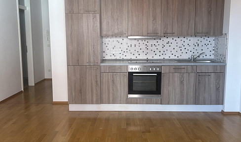 Gut geschnittene 2,5-Zimmer Wohnung Nähe S-Bhf. Baumschulenweg