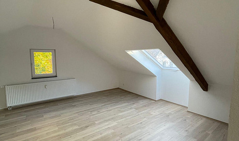 Well-maintained 3-room apartment in a central location in Villingen-Schwenningen.