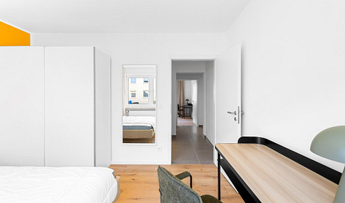 First occupancy in Solln: 4 rooms | Completely renovated | Southwest-facing loggia | No commission fees.