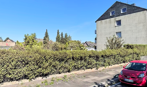 Baugrundstück an der Grenzstraße in Moers – EFH, DHH oder Mehrfamilienhaus denkbar