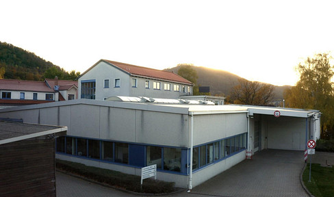 Bürogebäude mit Fertigungshalle in Goslar - Oker