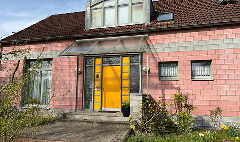 Hochwertiges Einfamilienhaus zu verkaufen