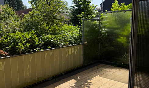 Schöne und ruhige 2-Zimmer Wohnung mit Gäste-WC und Bad inklusive Balkon auf 98m²
