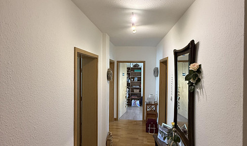 Eigentumswohnung mit Balkon und Stellplatz in Ennepetal