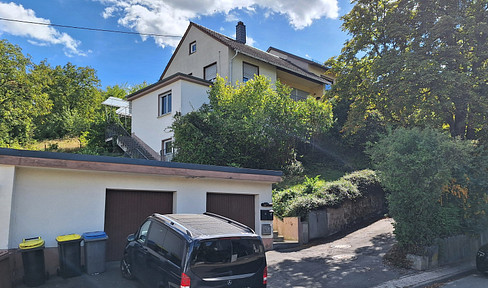 Multi-family house with a large plot of land, situated in a prime location in the southern part of Bad Kreuznach.