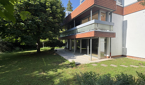 Spacious and family-friendly home in a green setting.
